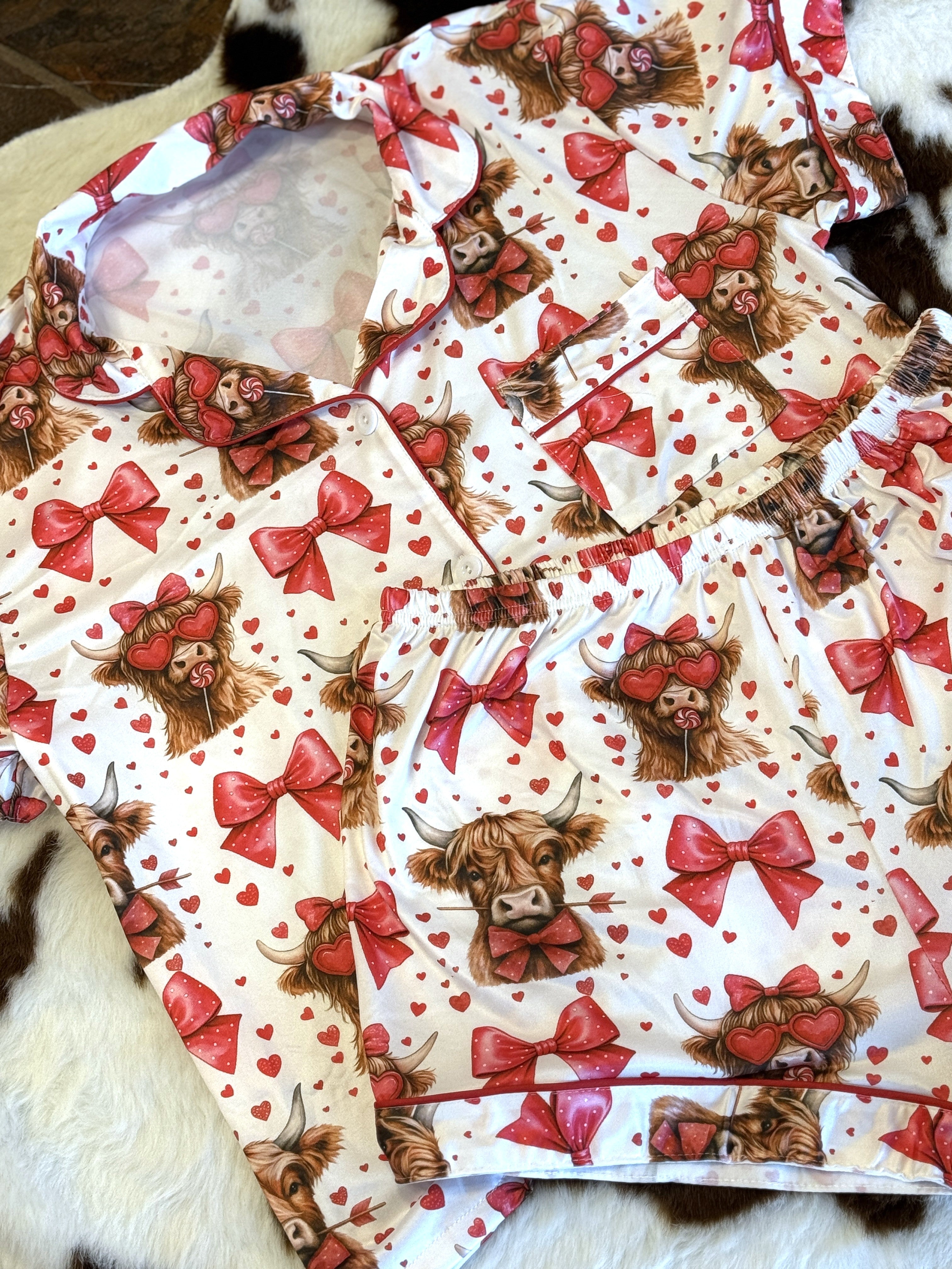 Valentine Highland Cow Lounge Set
