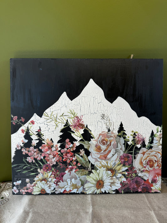 Mountain Sign with Floral